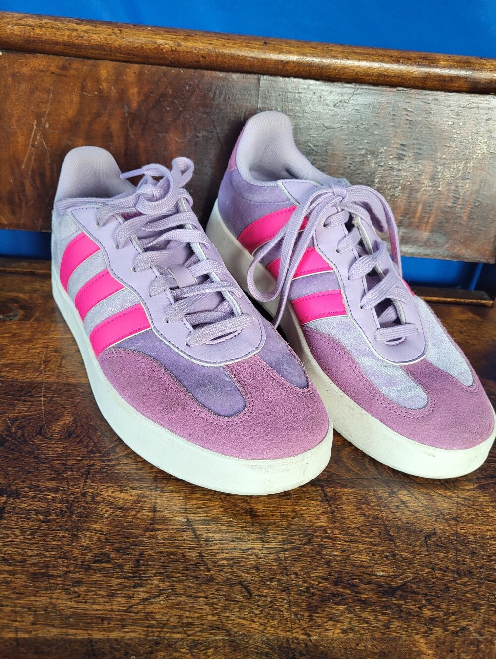 Women's Adidas Barreda Sneakers Size 8 40 Suede Lavender Pink